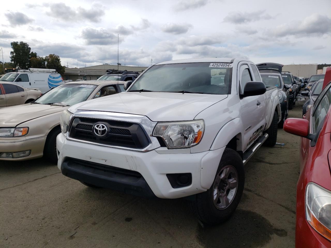 2015 TOYOTA TACOMA ACC