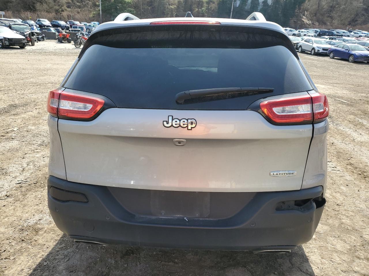 2017 JEEP CHEROKEE L - Image 6