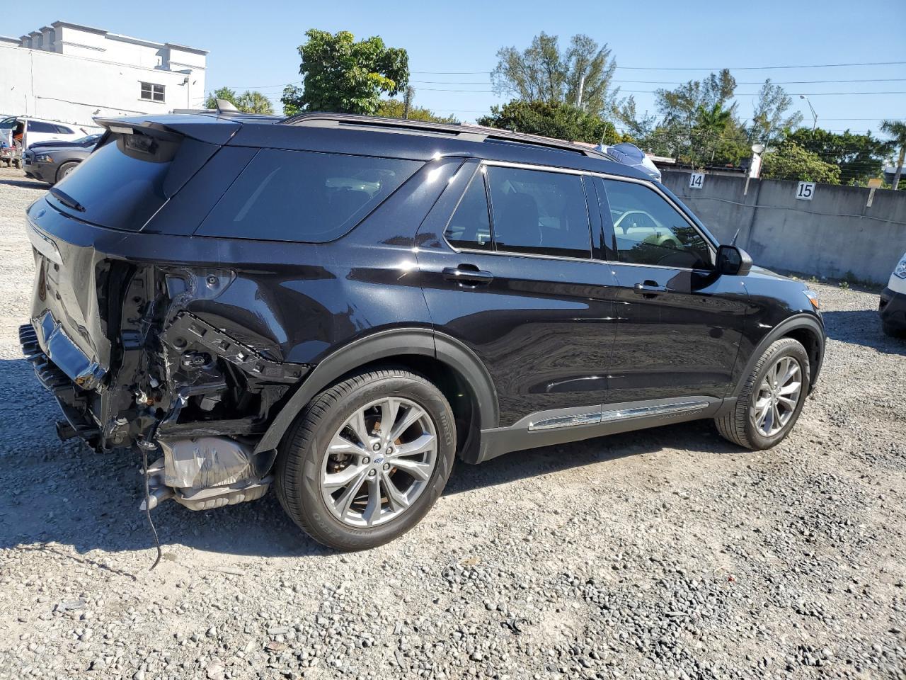 2022 FORD EXPLORER X - Image 3