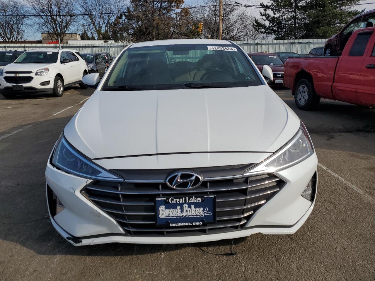 2019 HYUNDAI ELANTRA SE - Image 5