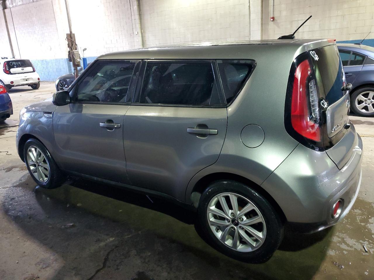 2017 KIA SOUL + - Фото 2