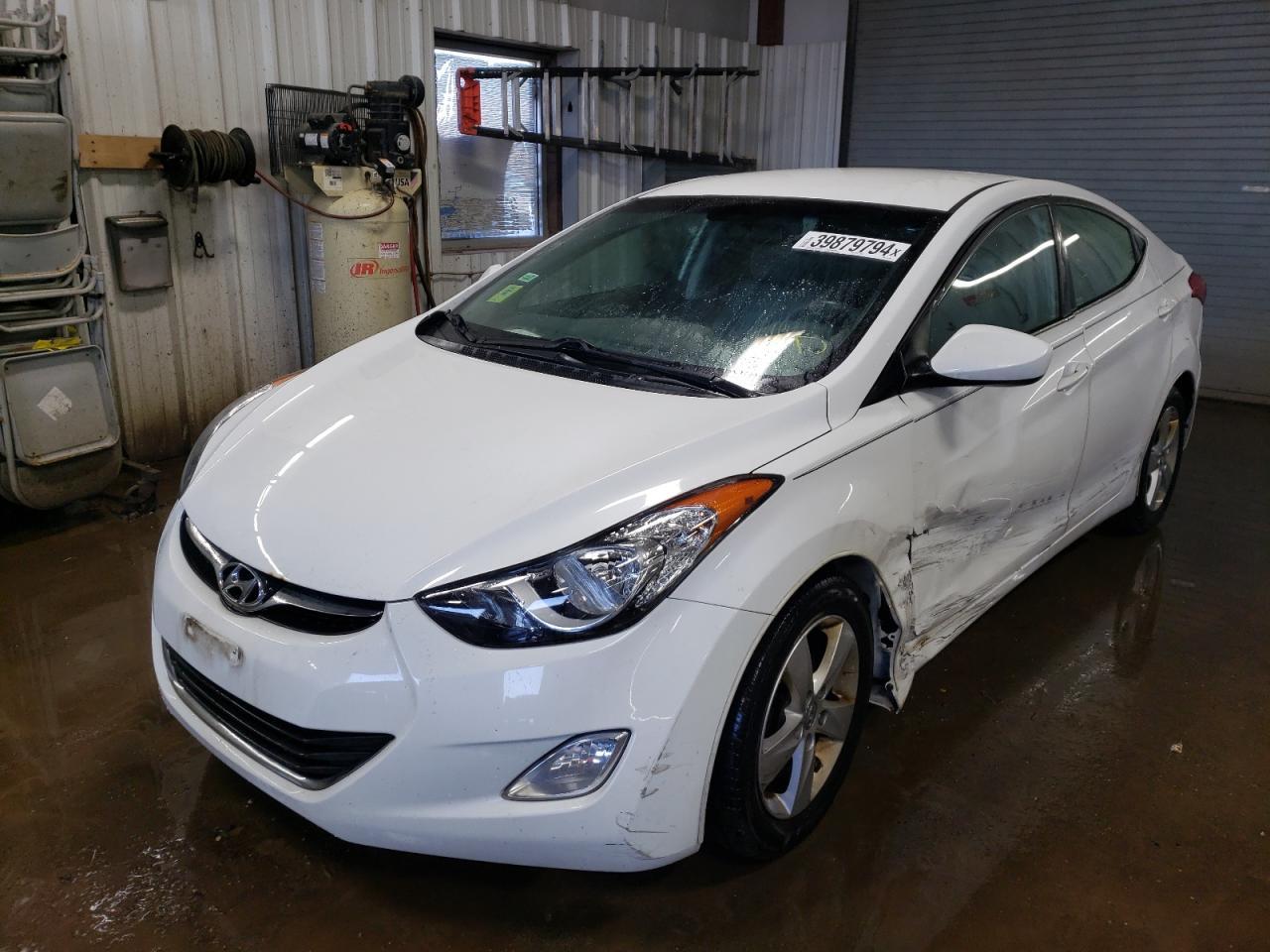 2013 HYUNDAI ELANTRA GL