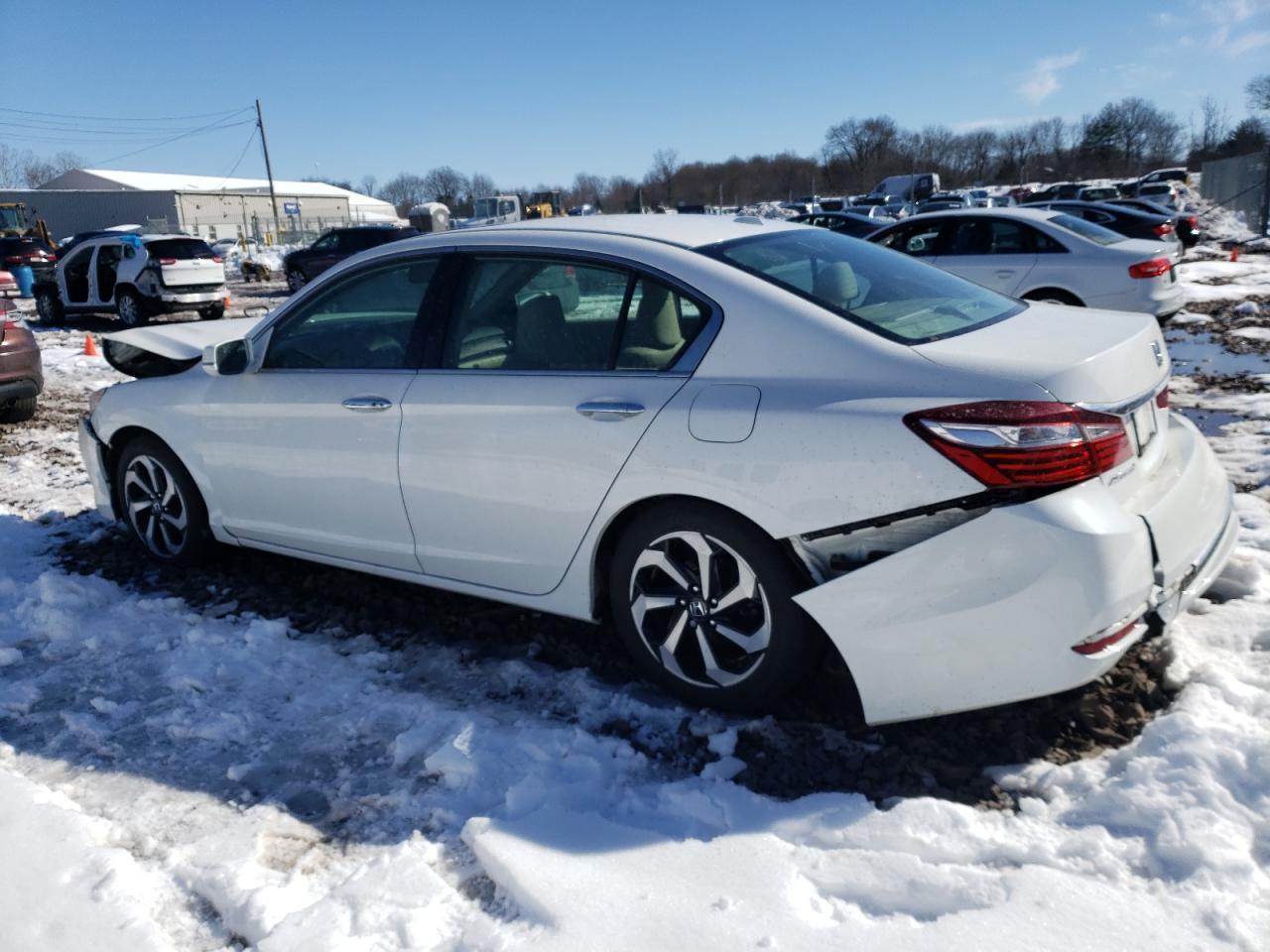 2016 HONDA ACCORD EXL - Image 2