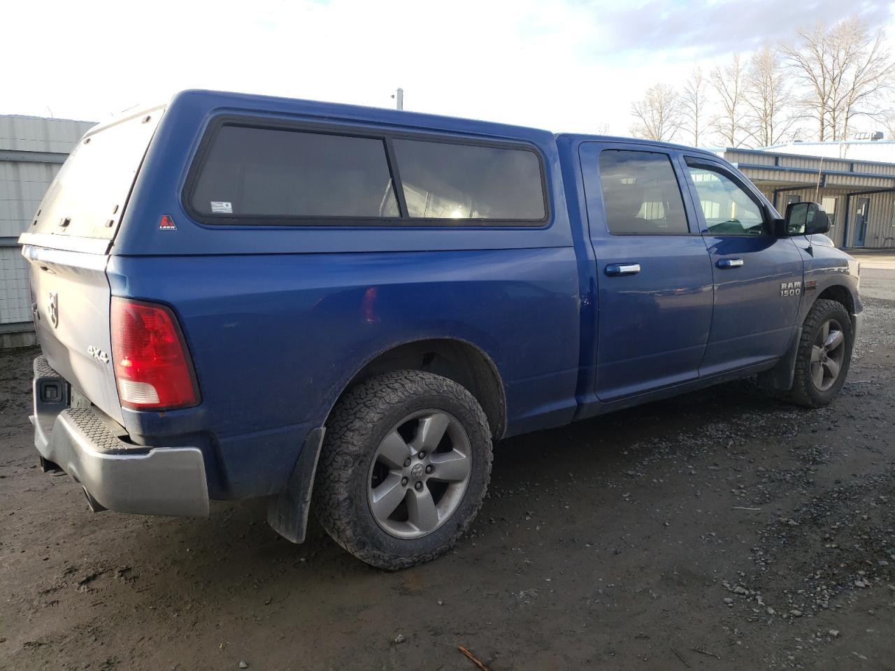 2015 RAM 1500 SLT - Image 3