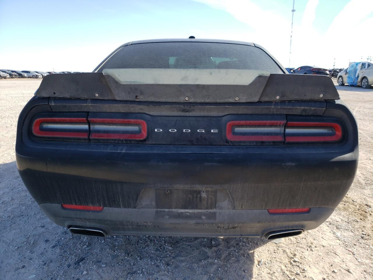 2016 DODGE CHALLENGER - Image 6