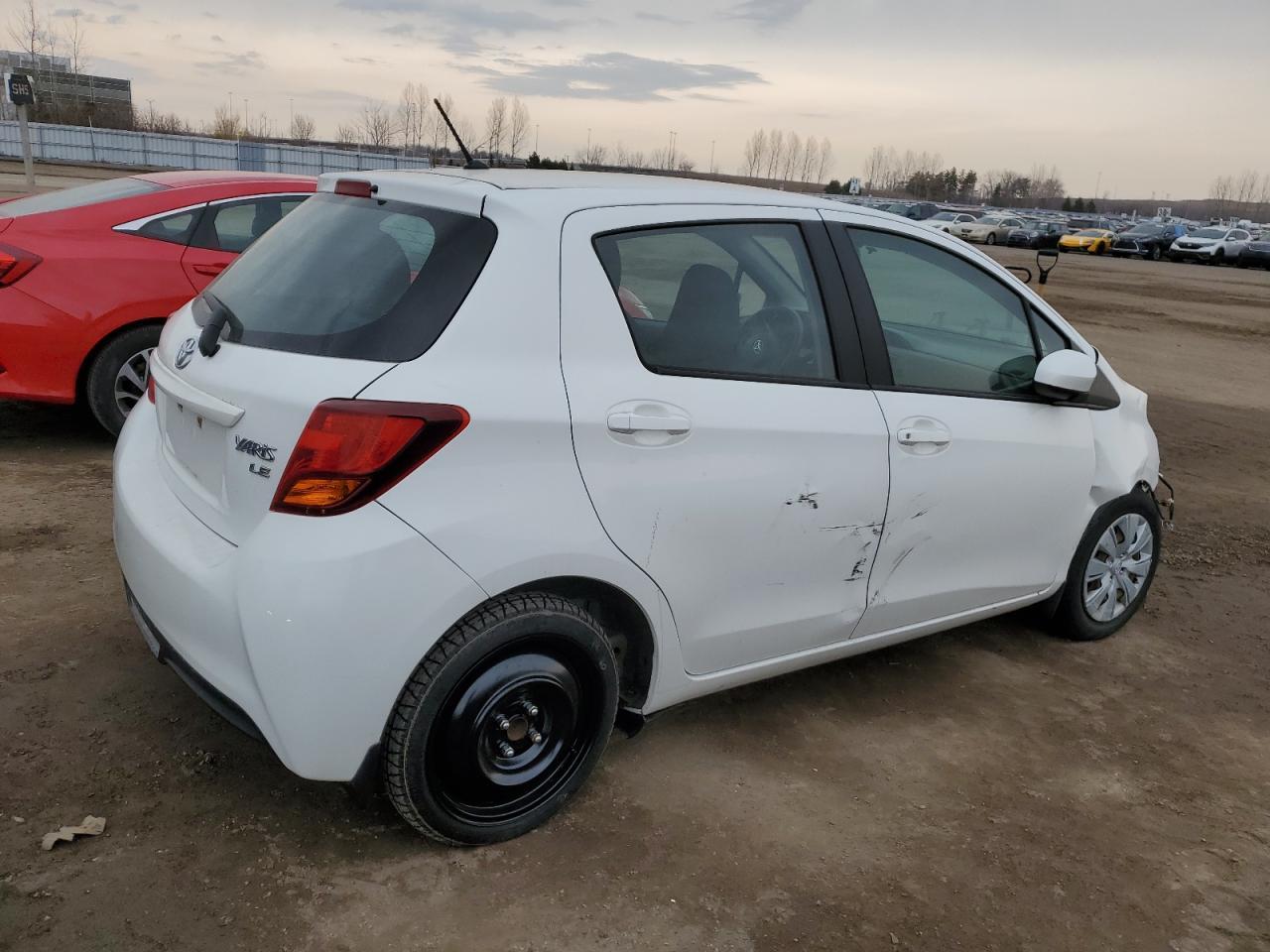 2016 TOYOTA YARIS L - Фото 3