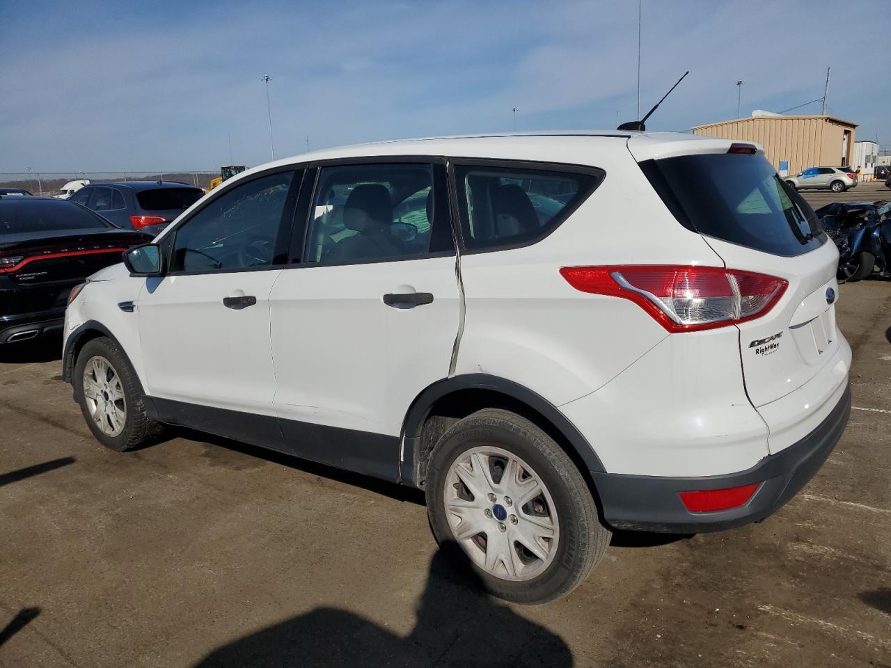 2015 FORD ESCAPE S - Image 2