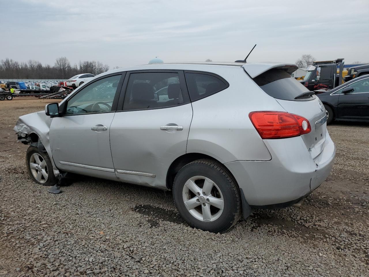 2013 NISSAN ROGUE S - Image 2