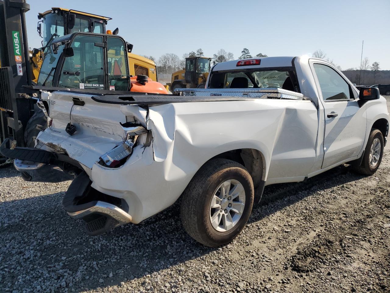2021 CHEVROLET SILVERADO - Фото 3