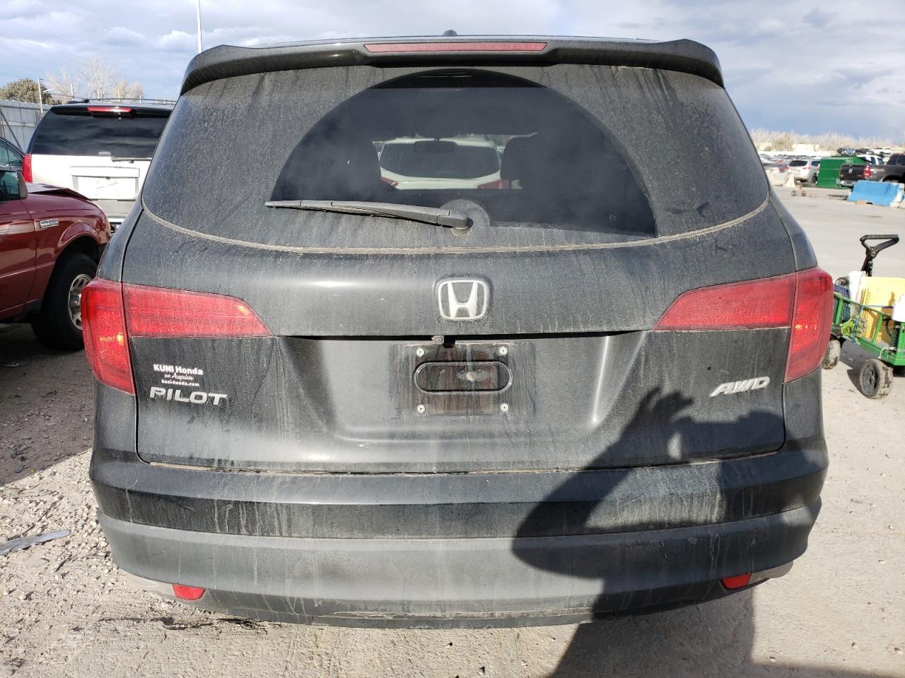 2017 HONDA PILOT EXL - Image 6