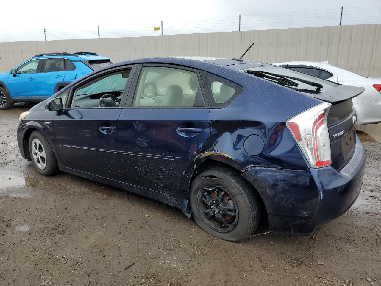 2013 TOYOTA PRIUS - Image 2