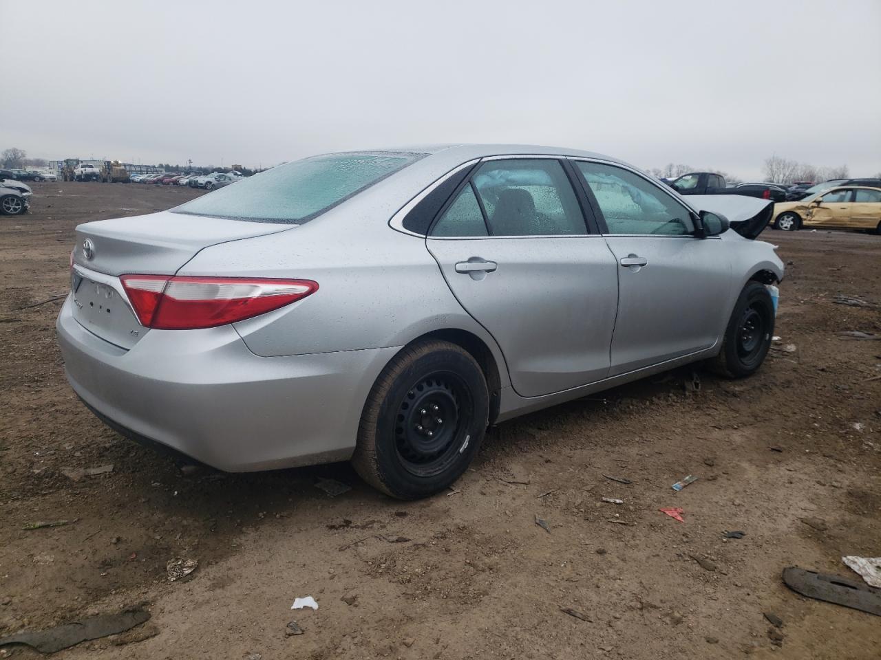 2017 TOYOTA CAMRY LE - Image 3