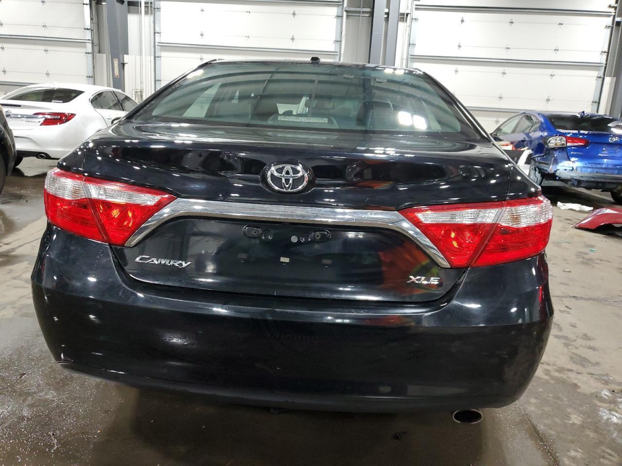 2015 TOYOTA CAMRY LE - Фото 6