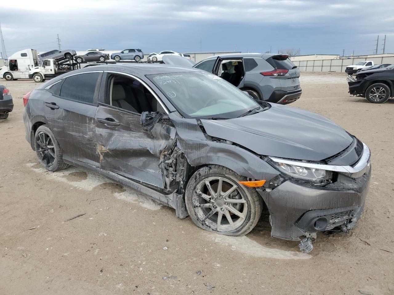 2018 HONDA CIVIC EXL - Image 4