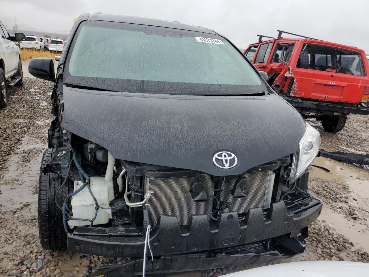 2015 TOYOTA SIENNA XLE - Фото 5