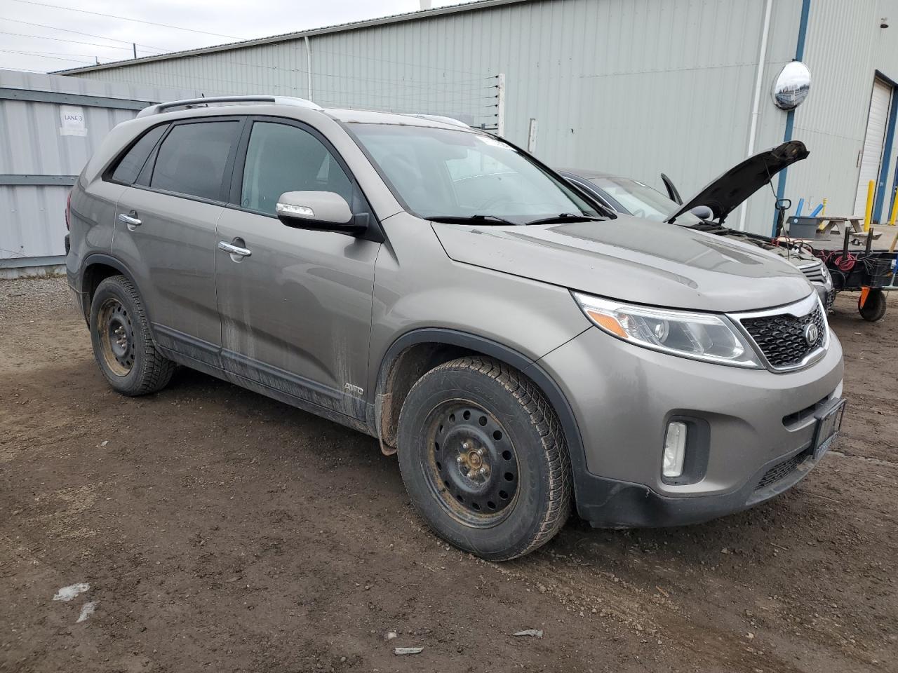 2014 KIA SORENTO LX - Image 4