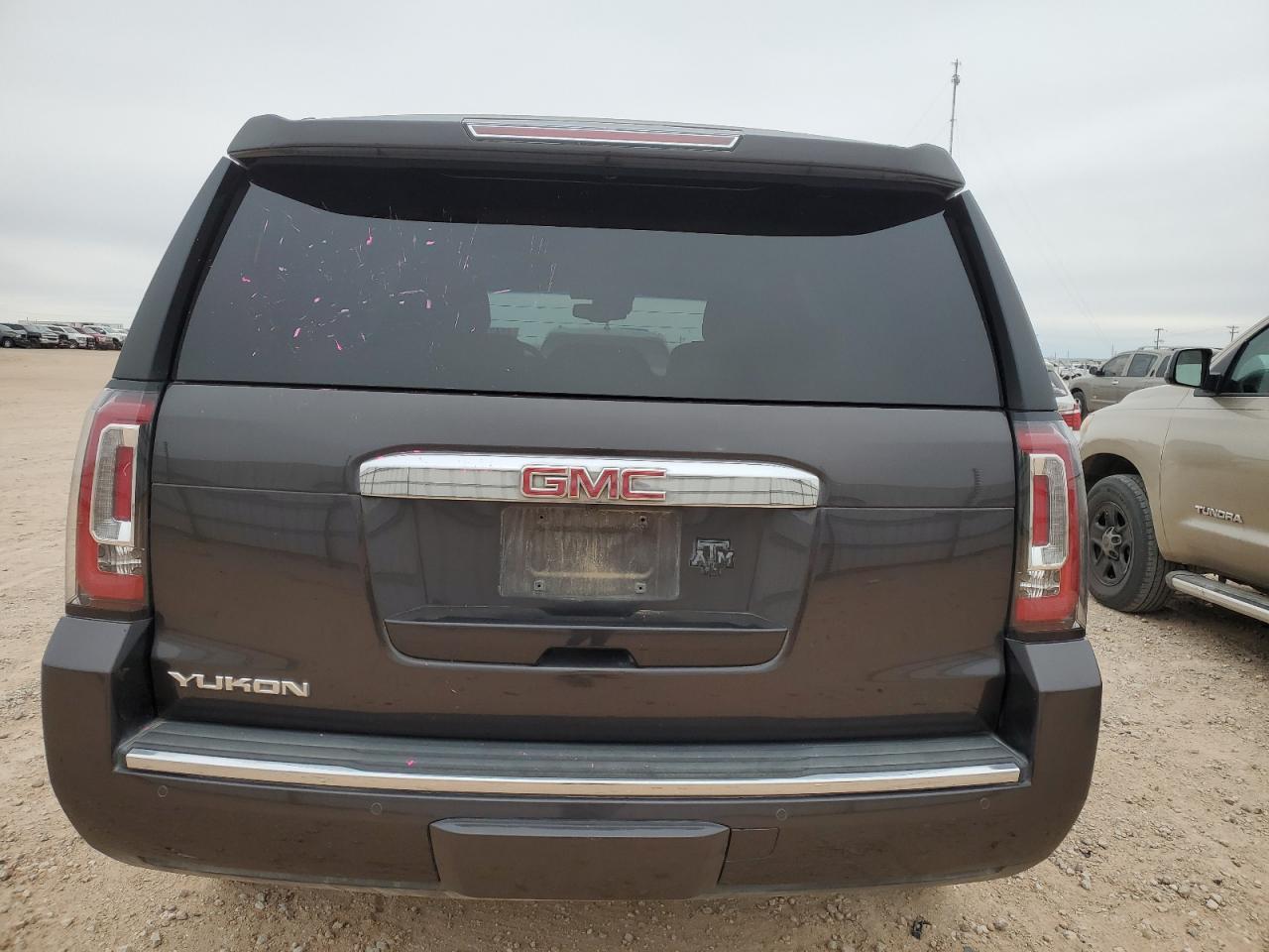 2016 GMC YUKON DENA - Фото 6