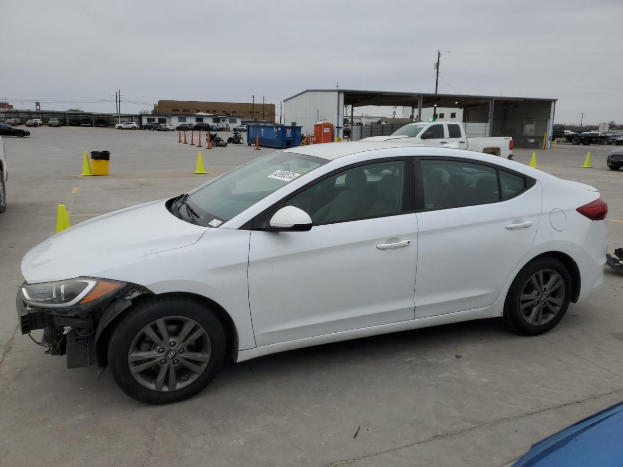 2018 HYUNDAI ELANTRA SE