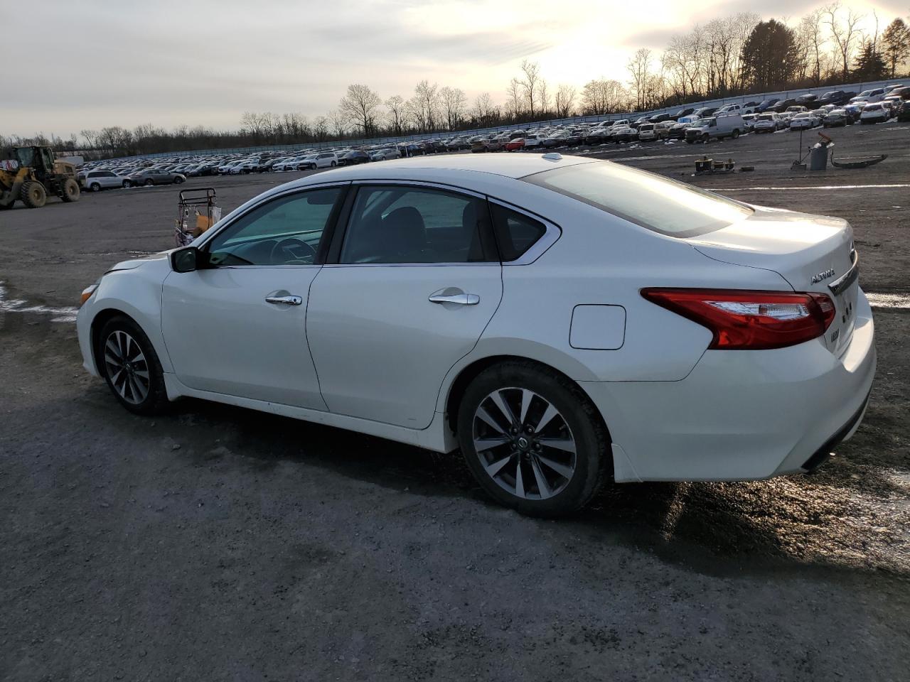 2016 NISSAN ALTIMA 2.5 - Image 2