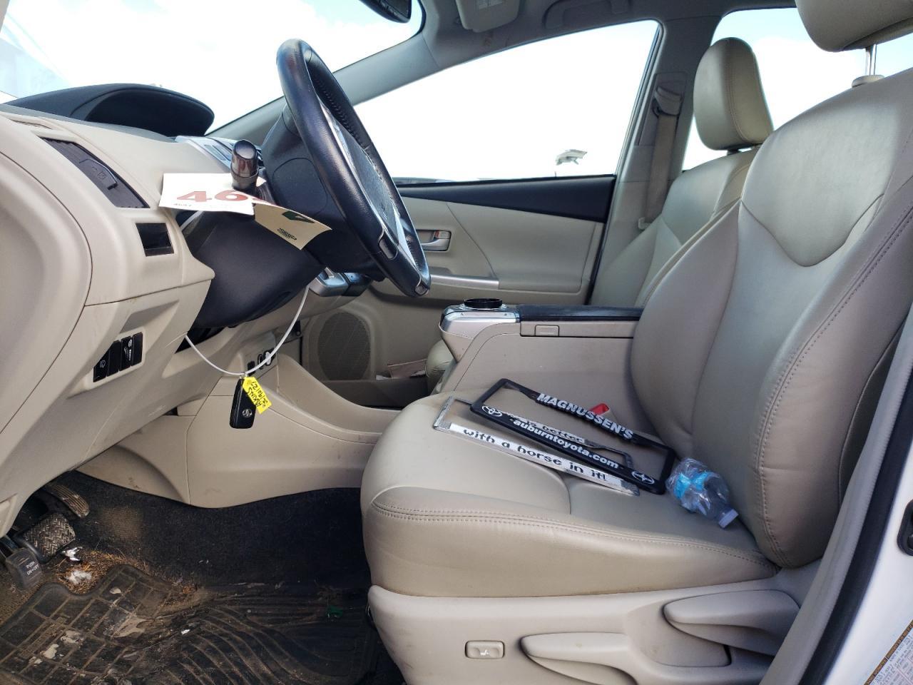 2013 TOYOTA PRIUS V - Фото 7