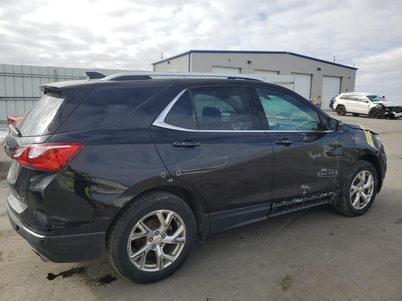 2019 CHEVROLET EQUINOX LT - Image 3