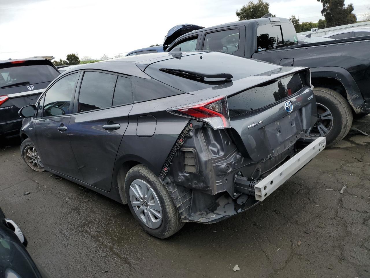 2016 TOYOTA PRIUS - Image 2