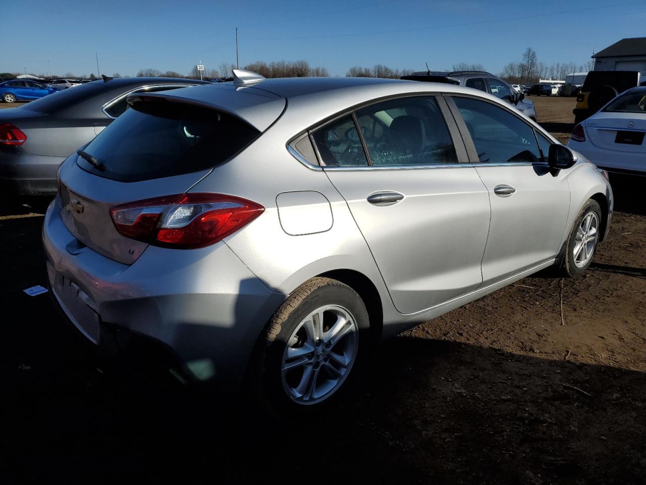2017 CHEVROLET CRUZE LT - Image 3