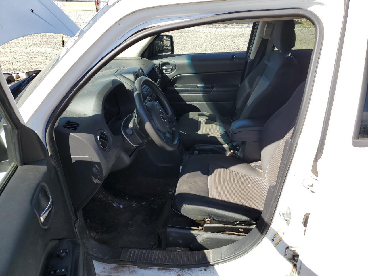 2014 JEEP PATRIOT SP - Image 7