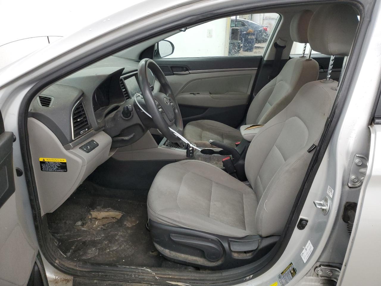 2018 HYUNDAI ELANTRA SE - Фото 7