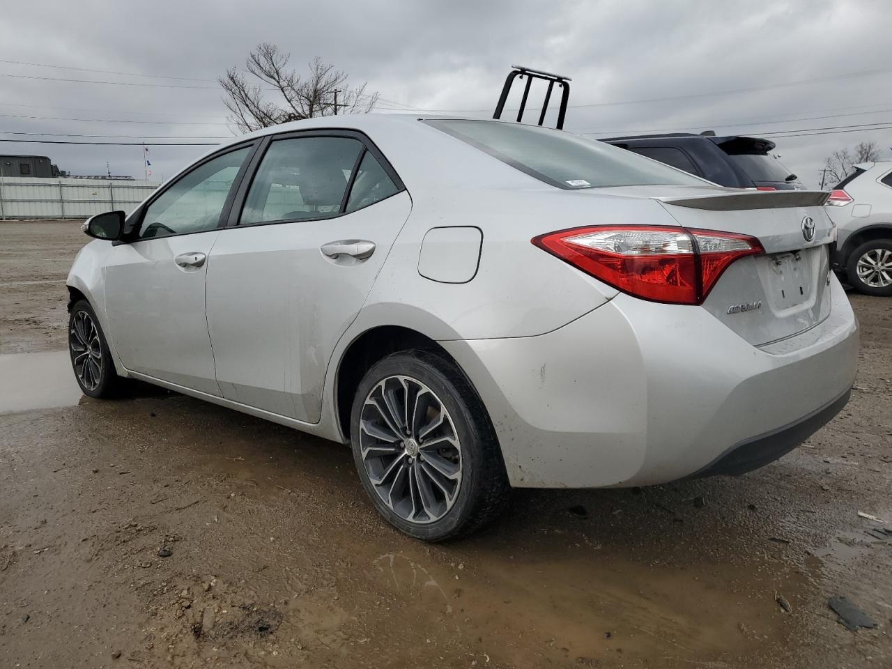 2015 TOYOTA COROLLA L - Image 2