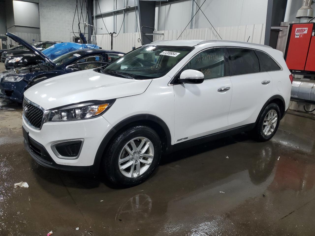 2017 KIA SORENTO LX