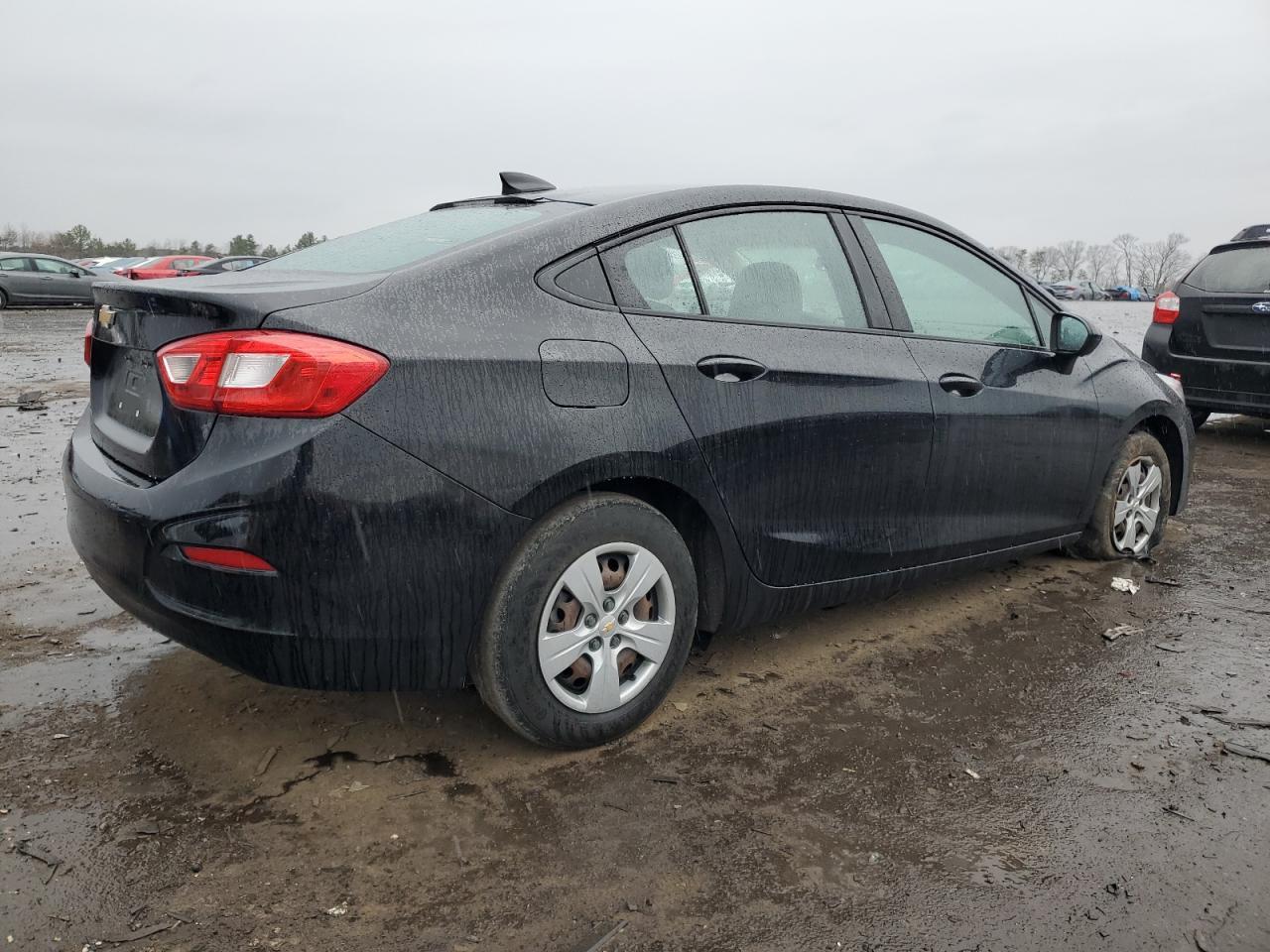 2017 CHEVROLET CRUZE LS - Фото 3