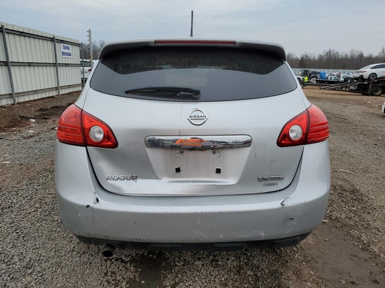 2013 NISSAN ROGUE S - Image 6