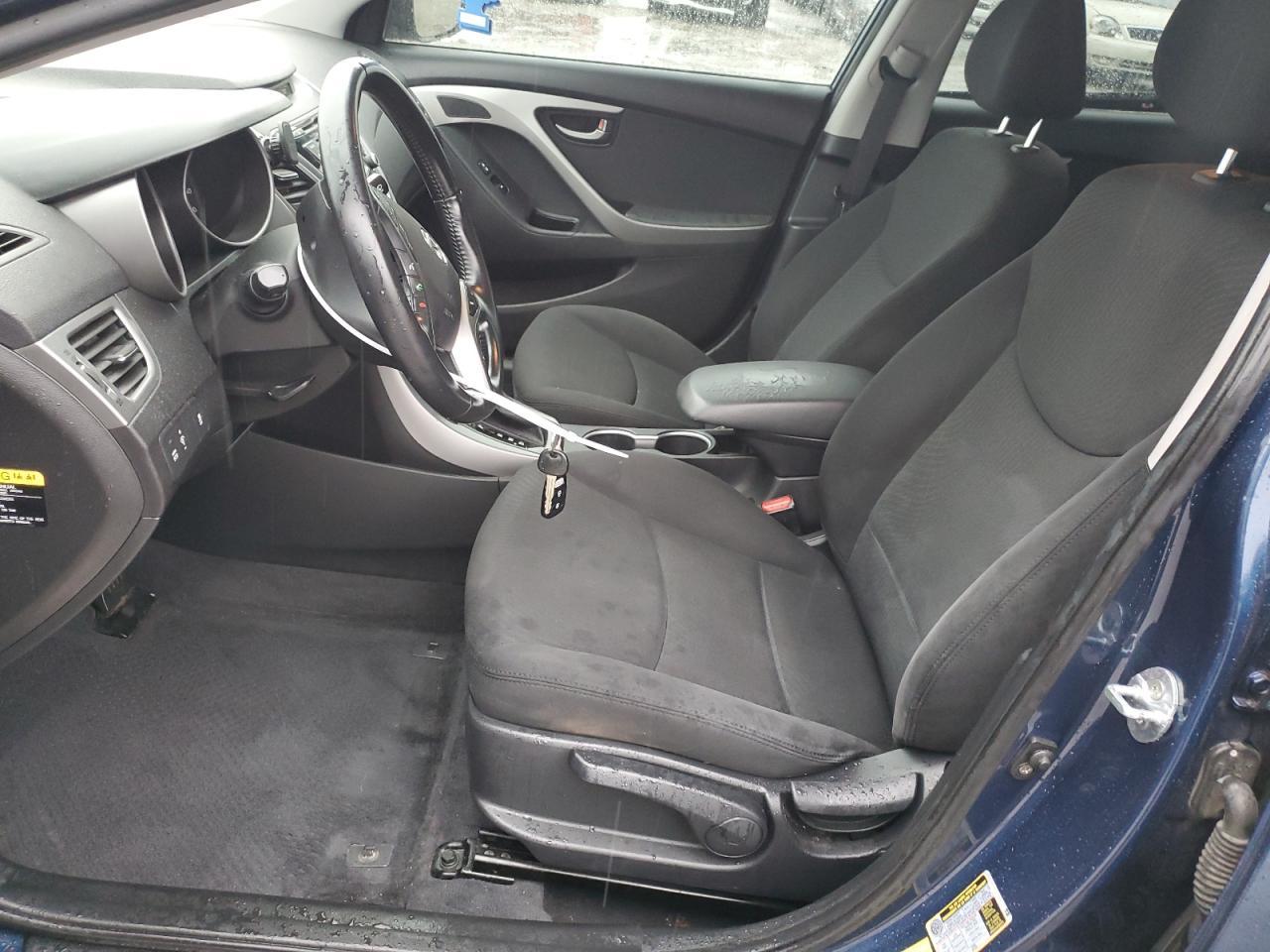 2015 HYUNDAI ELANTRA SE - Image 7