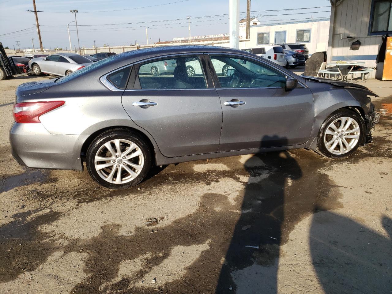2018 NISSAN ALTIMA 2.5 - Фото 3