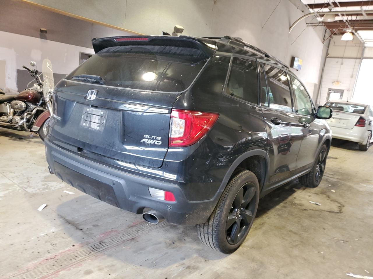2019 HONDA PASSPORT E - Фото 3