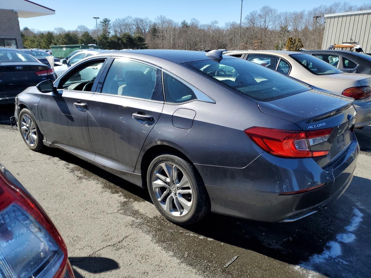 2018 HONDA ACCORD LX - Фото 2