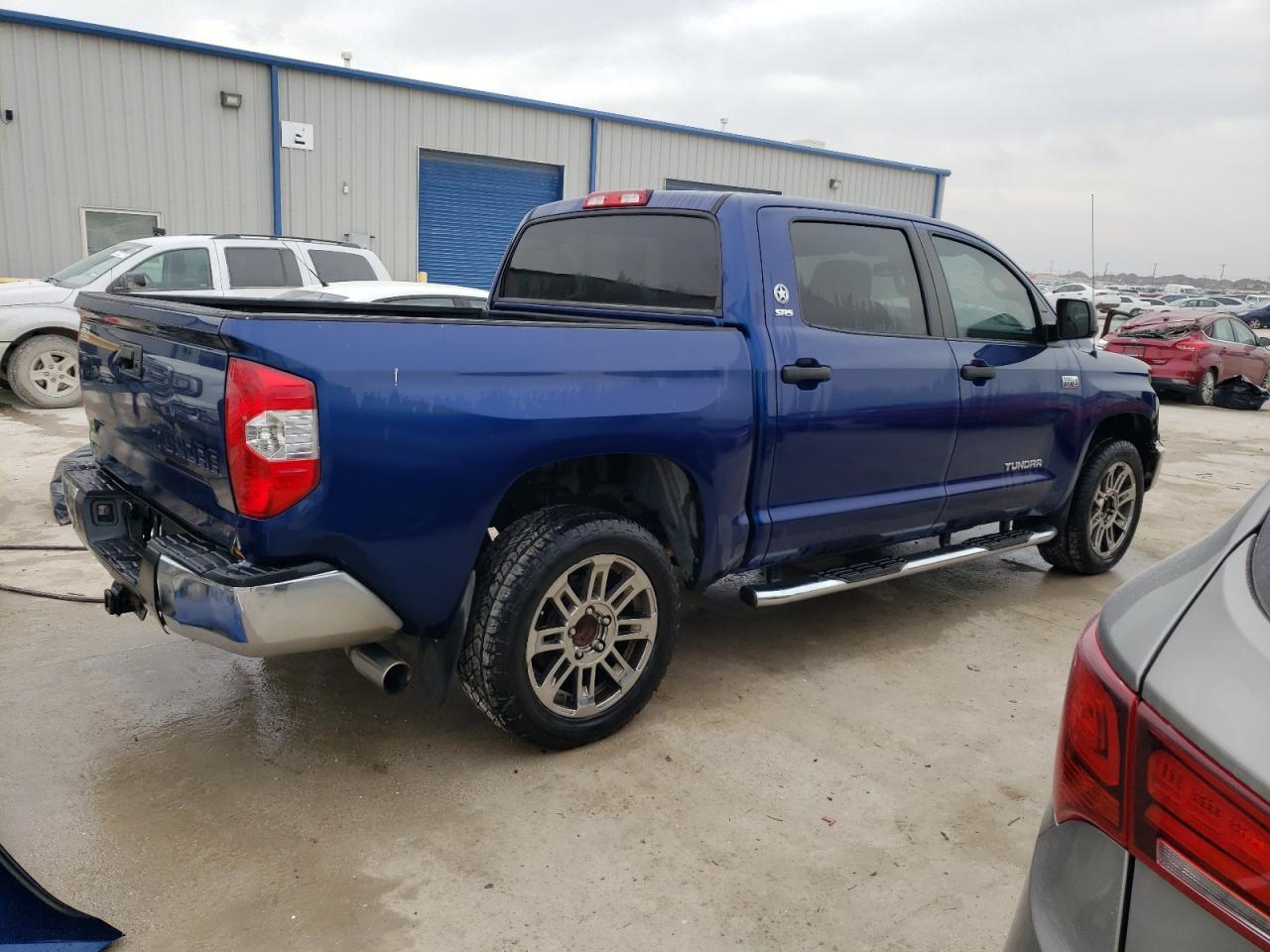 2014 TOYOTA TUNDRA CRE - Image 3