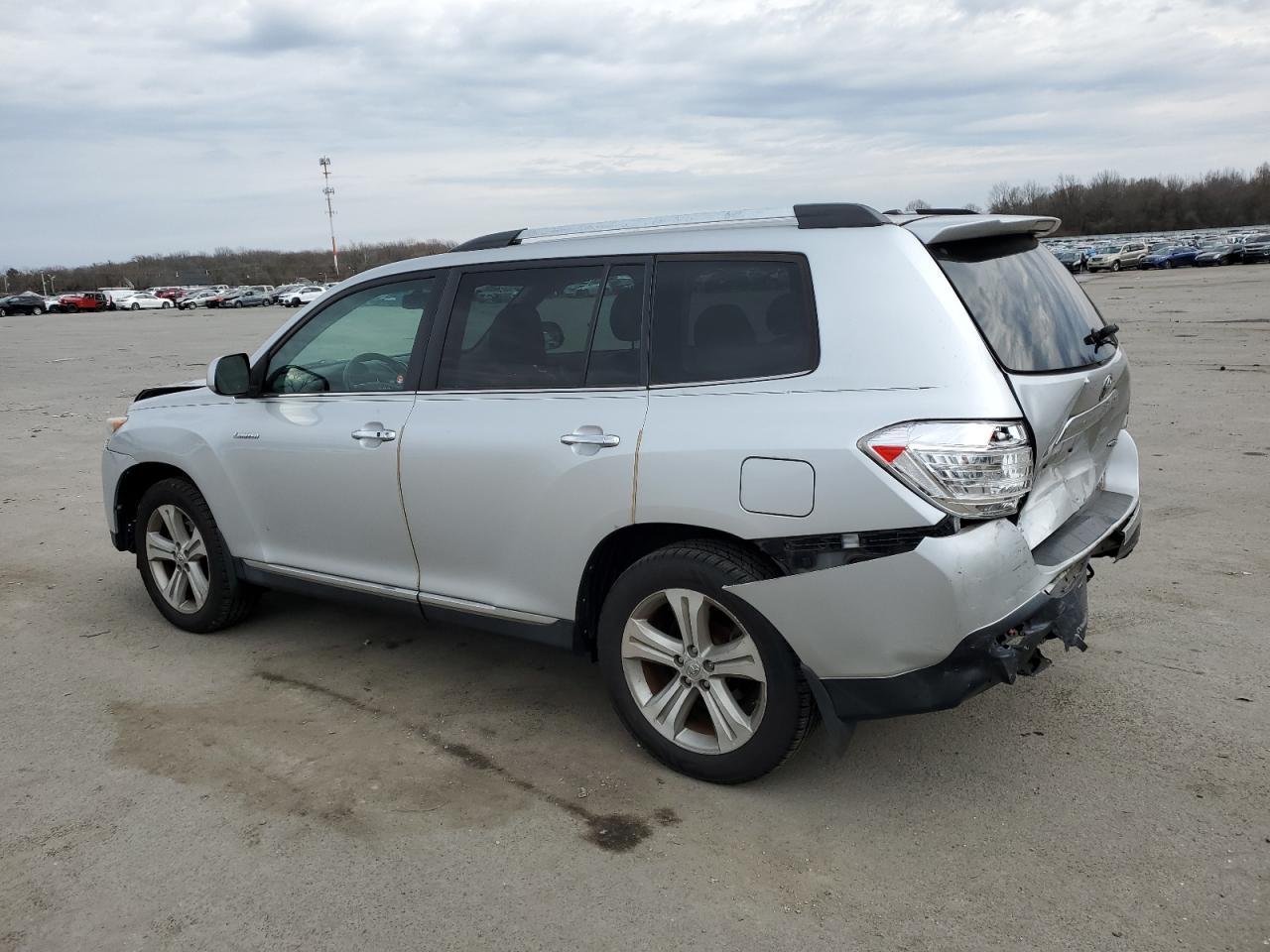 2012 TOYOTA HIGHLANDER - Фото 2