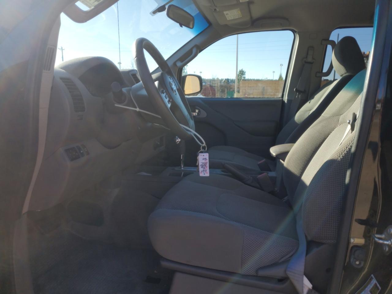 2016 NISSAN FRONTIER S - Фото 7