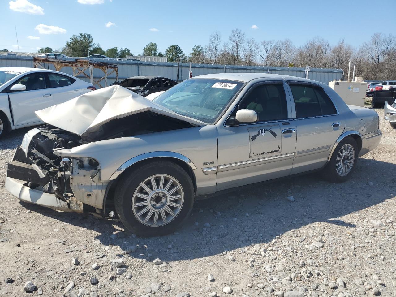 2010 MERCURY GRAND MARQ
