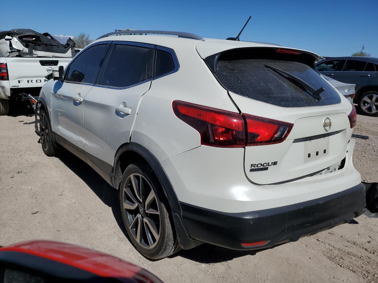 2018 NISSAN ROGUE SPOR - Фото 2