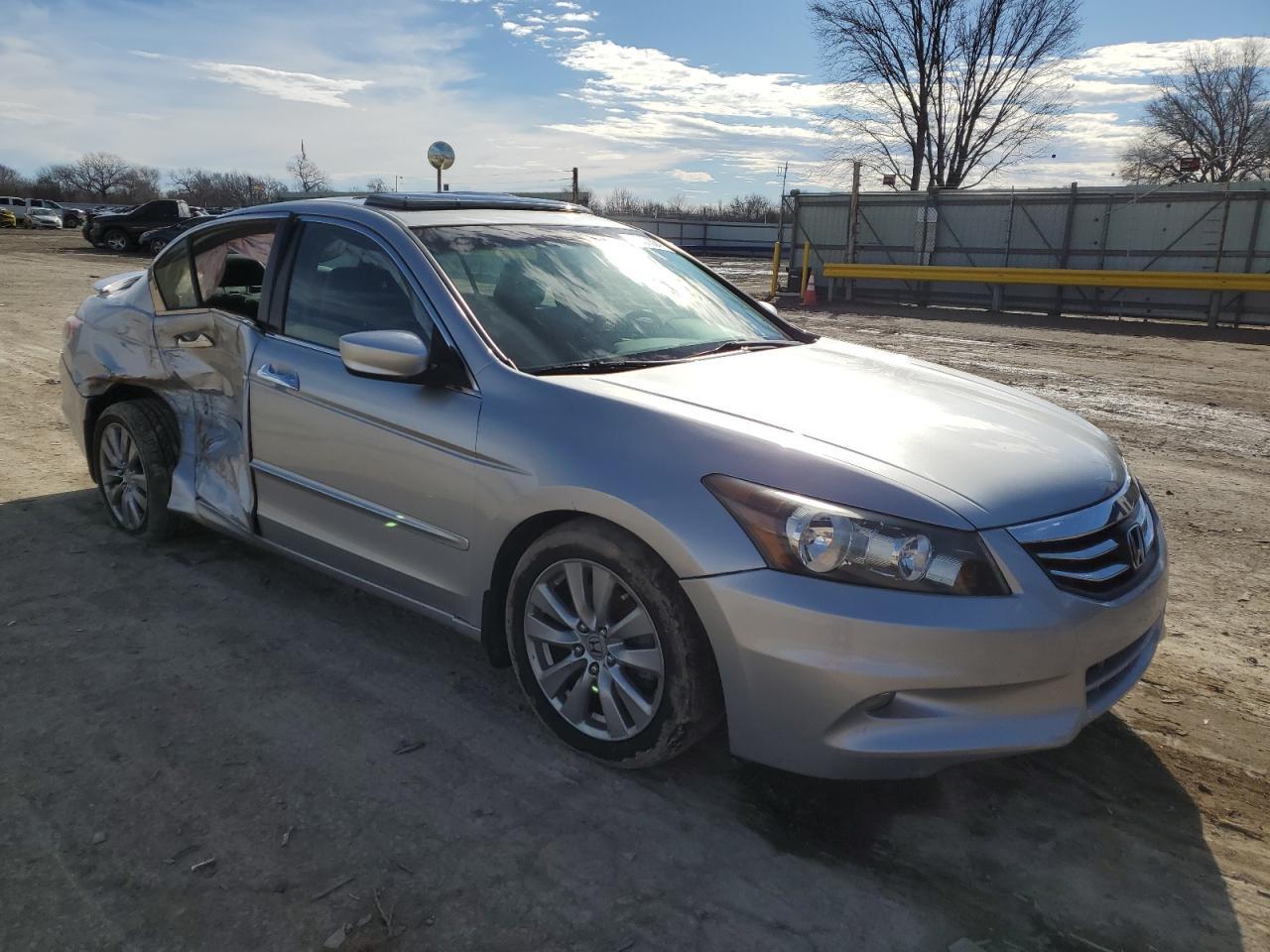 2012 HONDA ACCORD EXL - Фото 4
