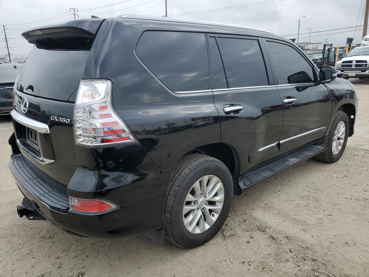 2018 LEXUS GX 460 - Image 3