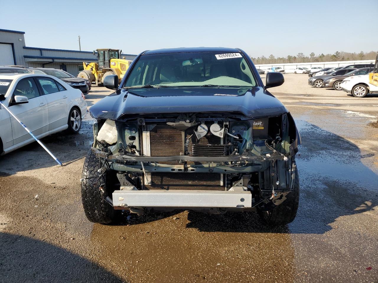 2013 TOYOTA TACOMA DOU - Image 5