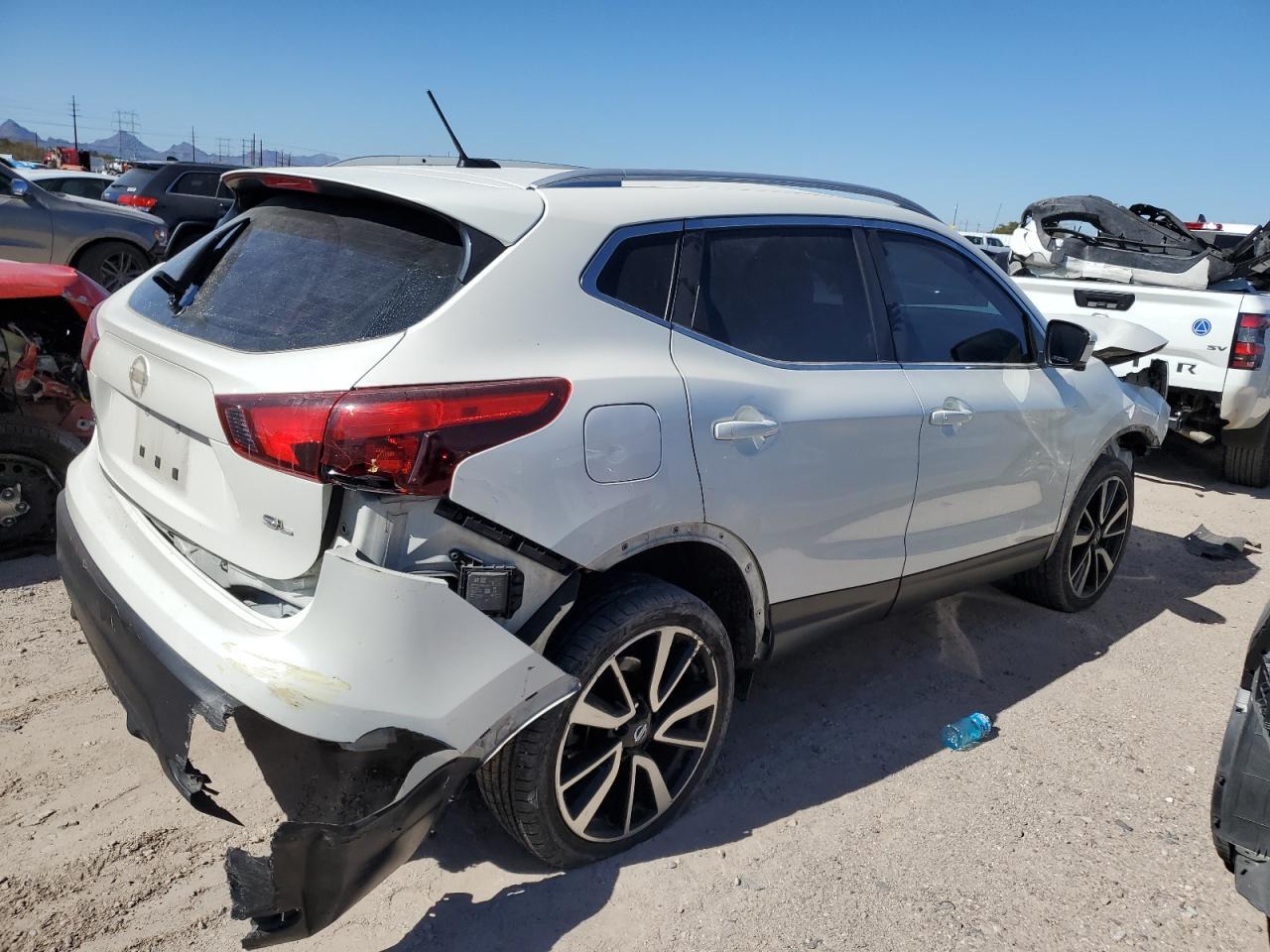 2018 NISSAN ROGUE SPOR - Фото 3