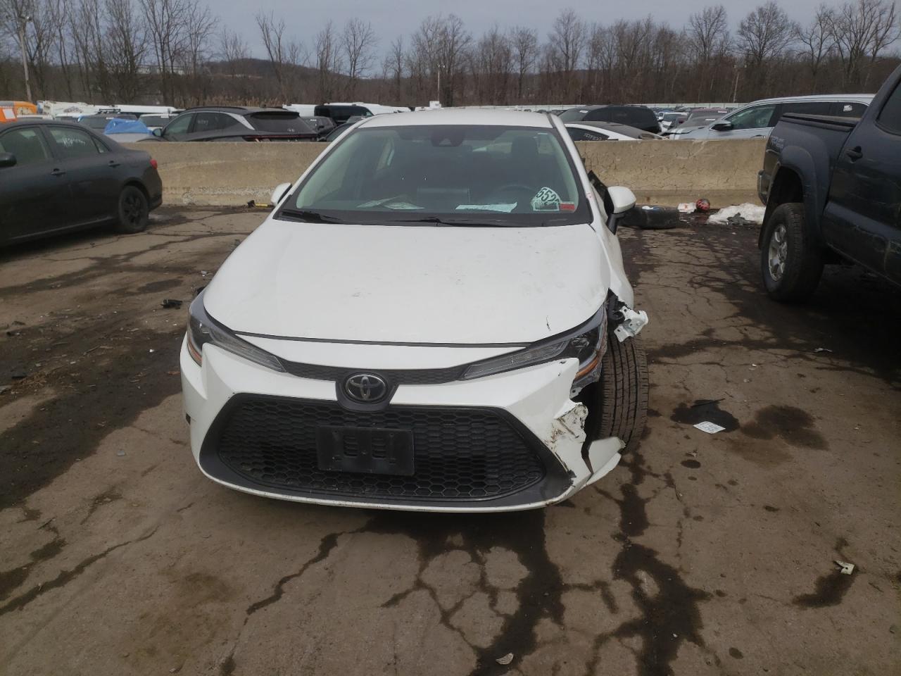 2020 TOYOTA COROLLA LE - Фото 5