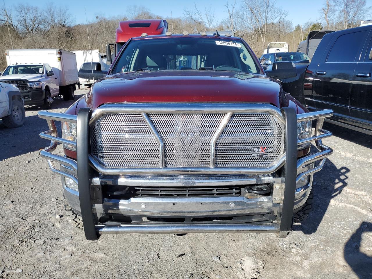 2017 RAM 2500 SLT - Фото 5