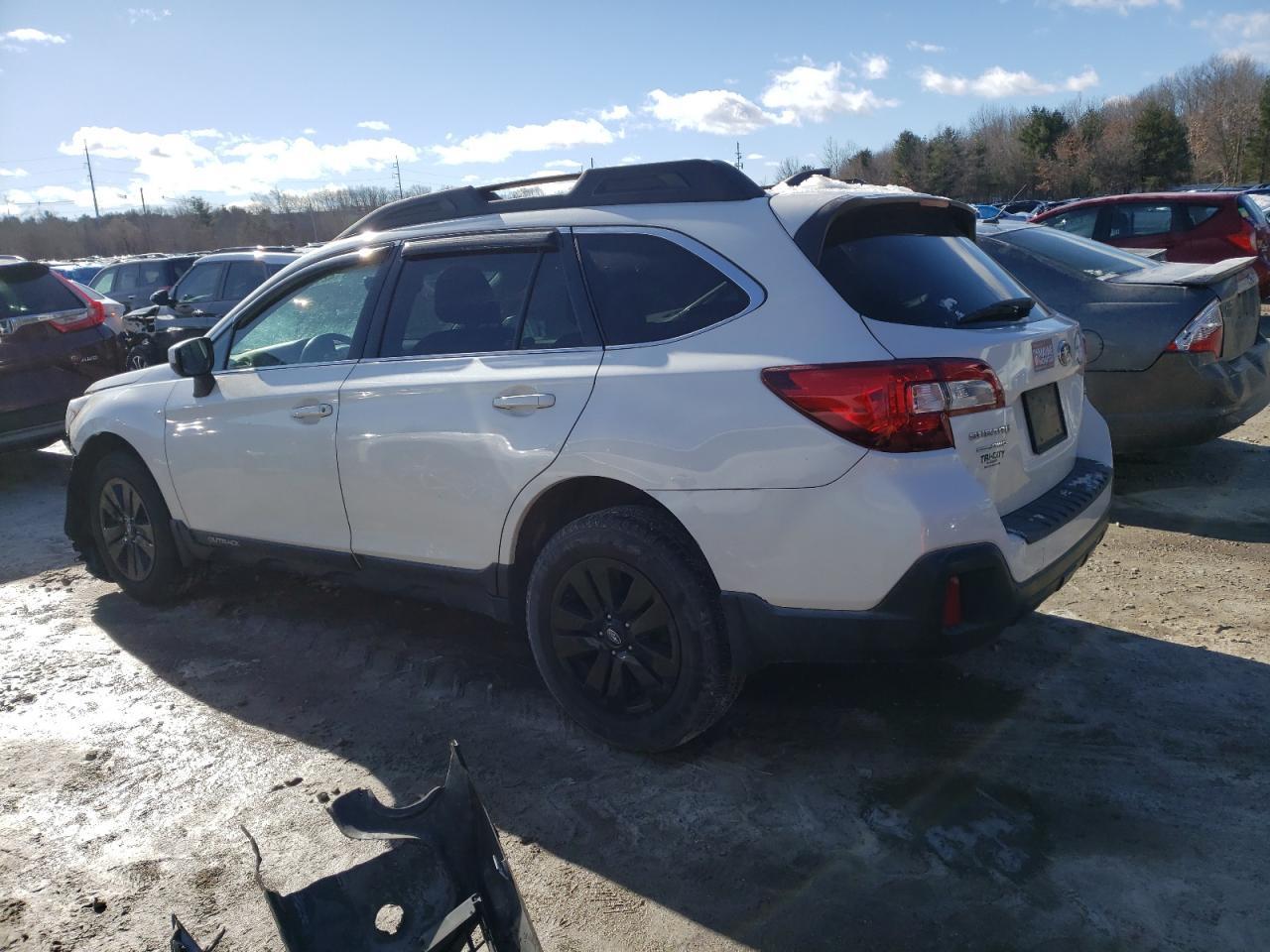 2018 SUBARU OUTBACK 2. - Image 2