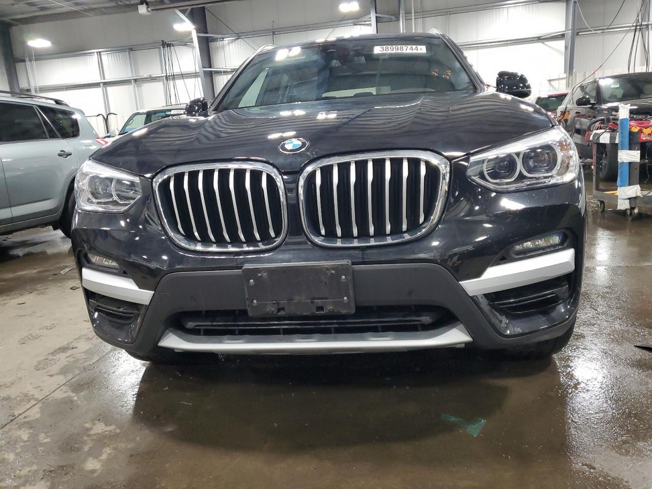 2021 BMW X3 XDRIVE3 - Фото 5